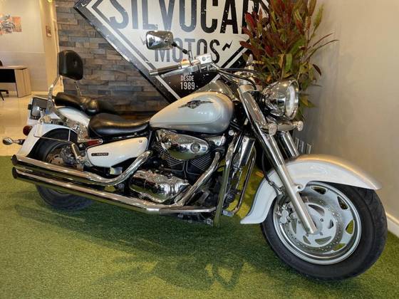 SUZUKI BOULEVARD C1500 